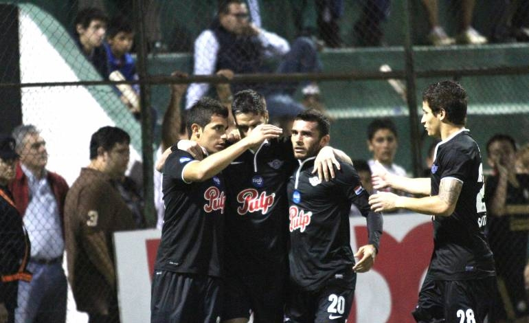 Libertad profite du report de Cerro Porteño - Guarani pour s'installer en tête