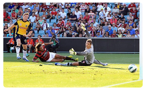 McBreen et Central Coast dominent la A-league Daniel McBreen