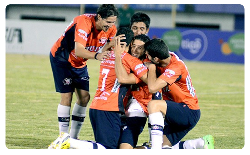 Wilstermann fait tomber Universitario mais reste loin du duo de tête