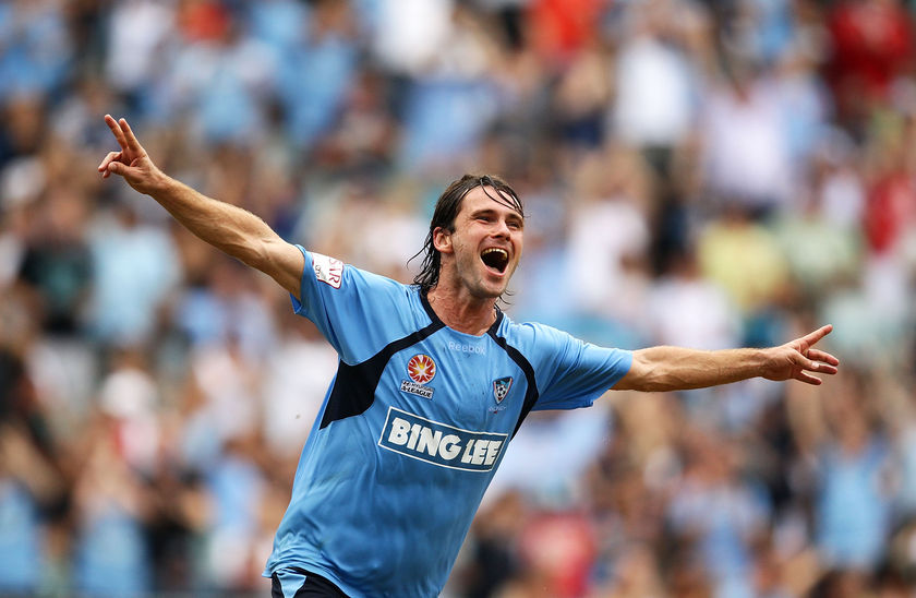 Un but énorme de Kisel et Sydney s'impose devant Melbourne Karol Kisel