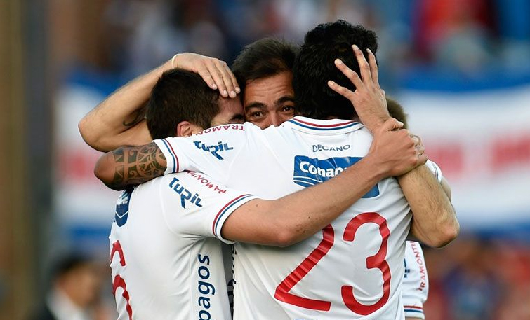 Le Nacional écarte le Racing et s'échappe en tête du tournoi