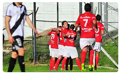 Rentistas écrase Danubio et confirme son statut de bonne surprise