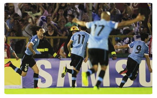 Uruguay Cavani libère la Celeste