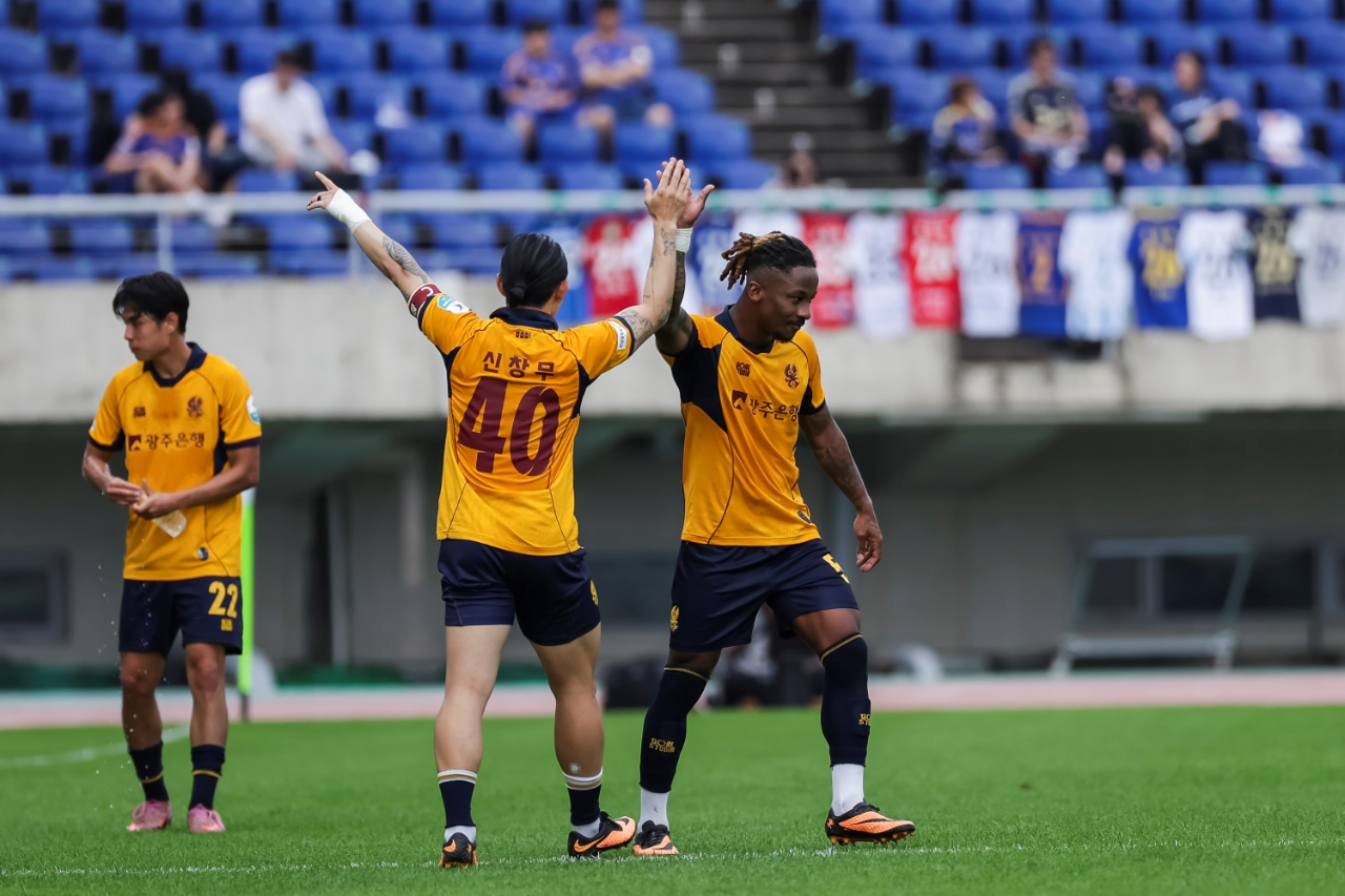 Gwangju célèbre sa deuxième victoire de la saison